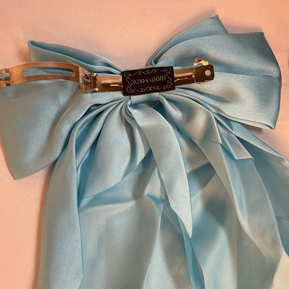 Elegant Blue Hair Bow Light Blue With Barrette - Picture 5 of 7